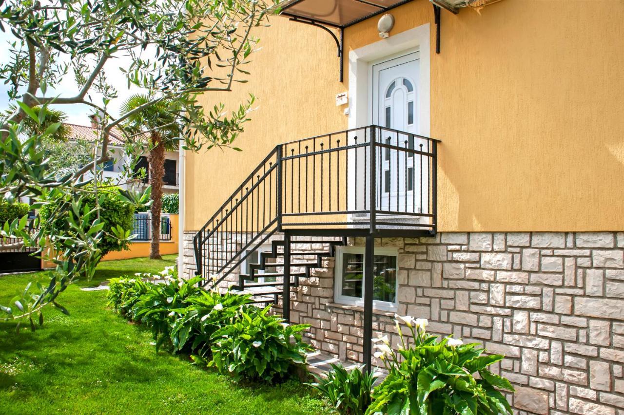 רוביני Apartments Euphemia מראה חיצוני תמונה