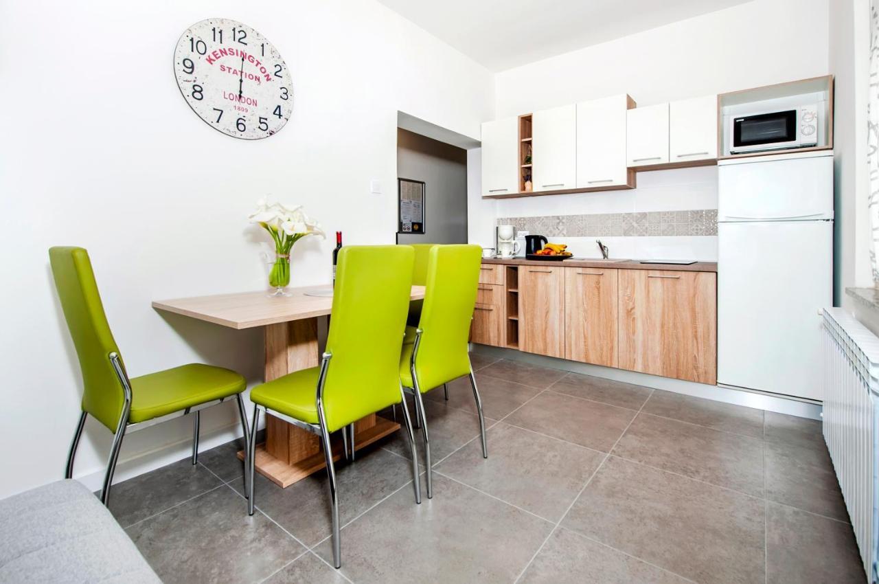 רוביני Apartments Euphemia מראה חיצוני תמונה
