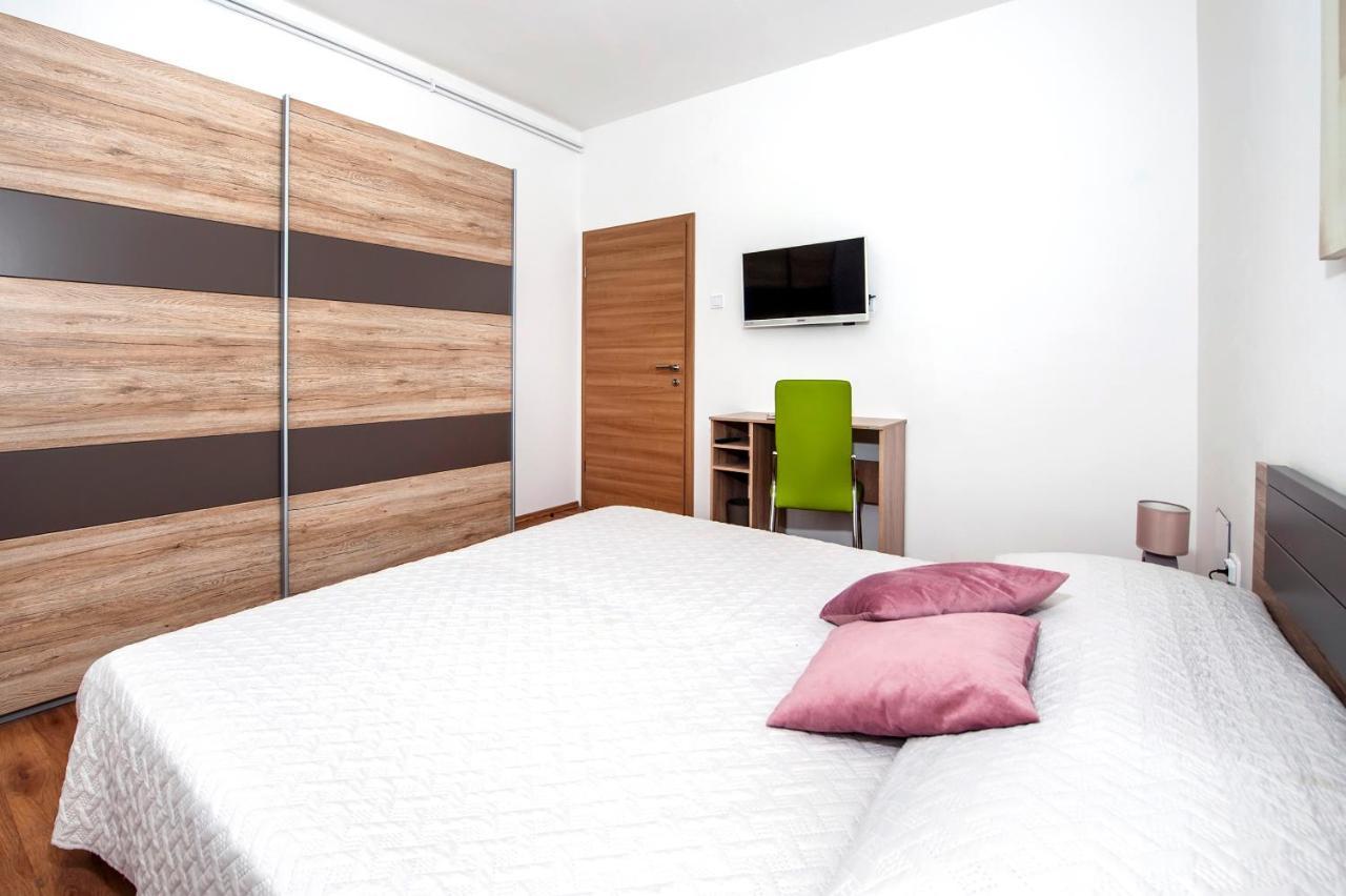 רוביני Apartments Euphemia מראה חיצוני תמונה