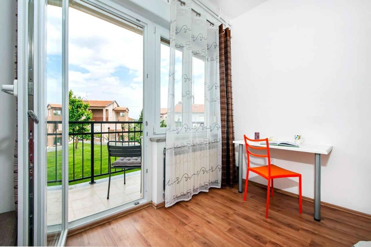 רוביני Apartments Euphemia מראה חיצוני תמונה