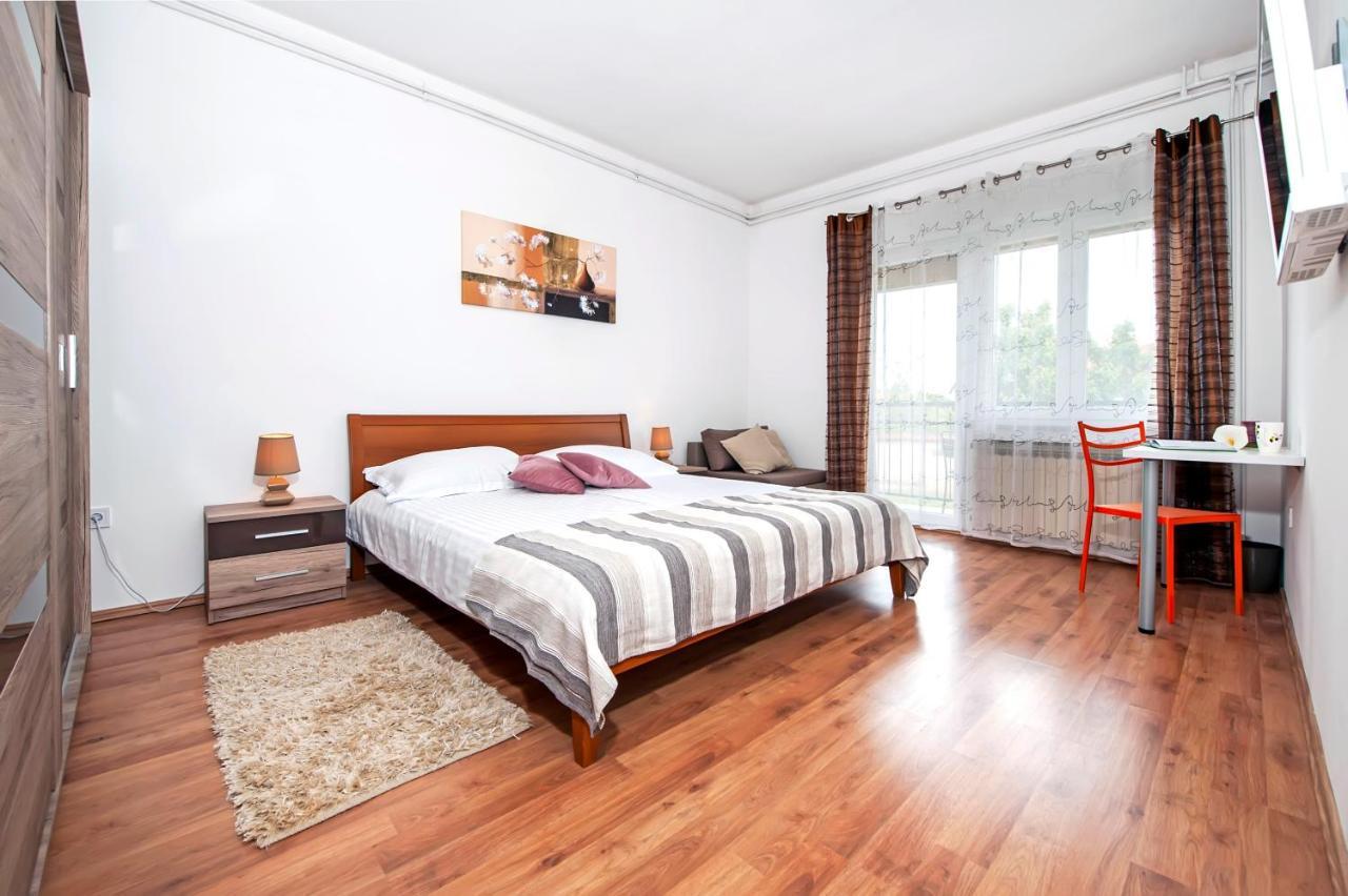 רוביני Apartments Euphemia מראה חיצוני תמונה