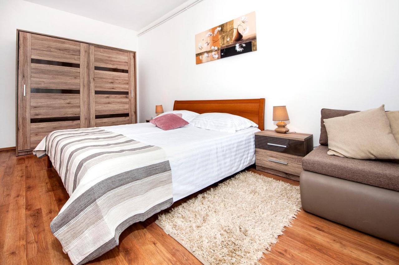 רוביני Apartments Euphemia מראה חיצוני תמונה
