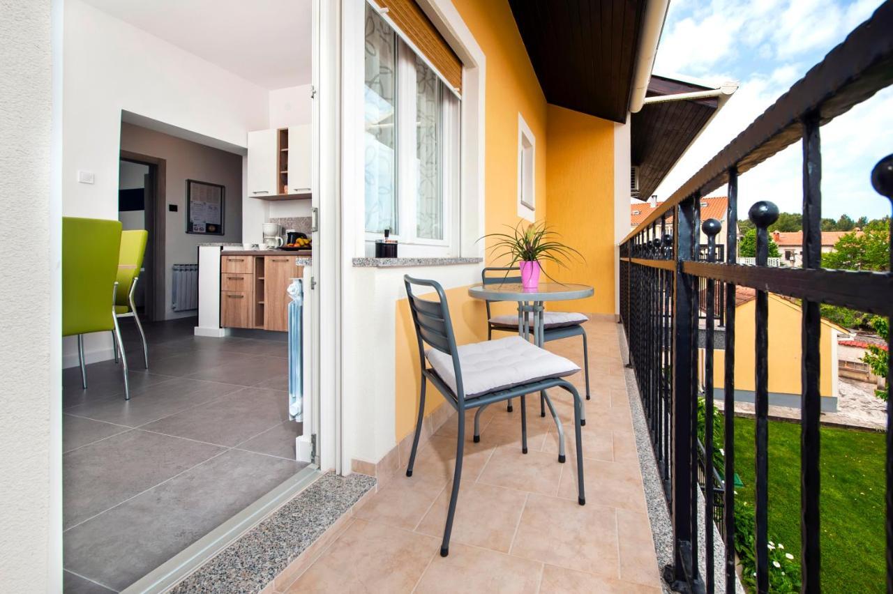 רוביני Apartments Euphemia מראה חיצוני תמונה