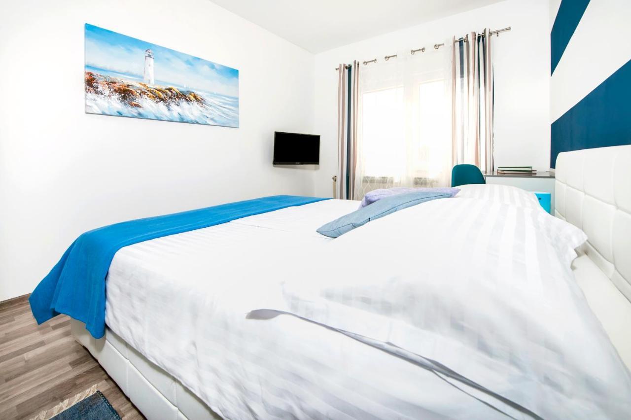 רוביני Apartments Euphemia מראה חיצוני תמונה