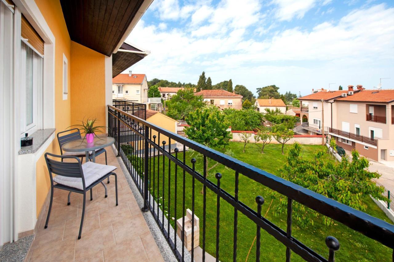 רוביני Apartments Euphemia מראה חיצוני תמונה