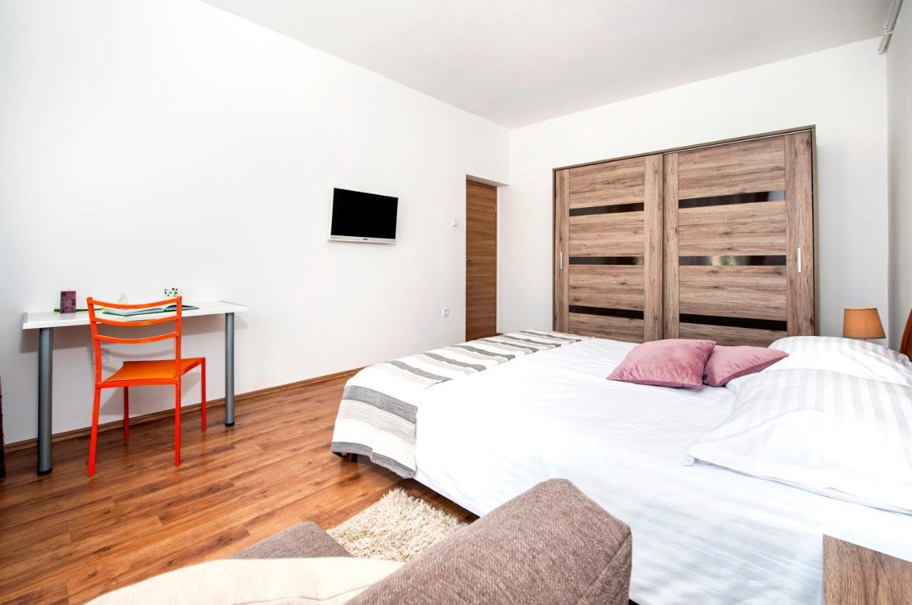 רוביני Apartments Euphemia מראה חיצוני תמונה