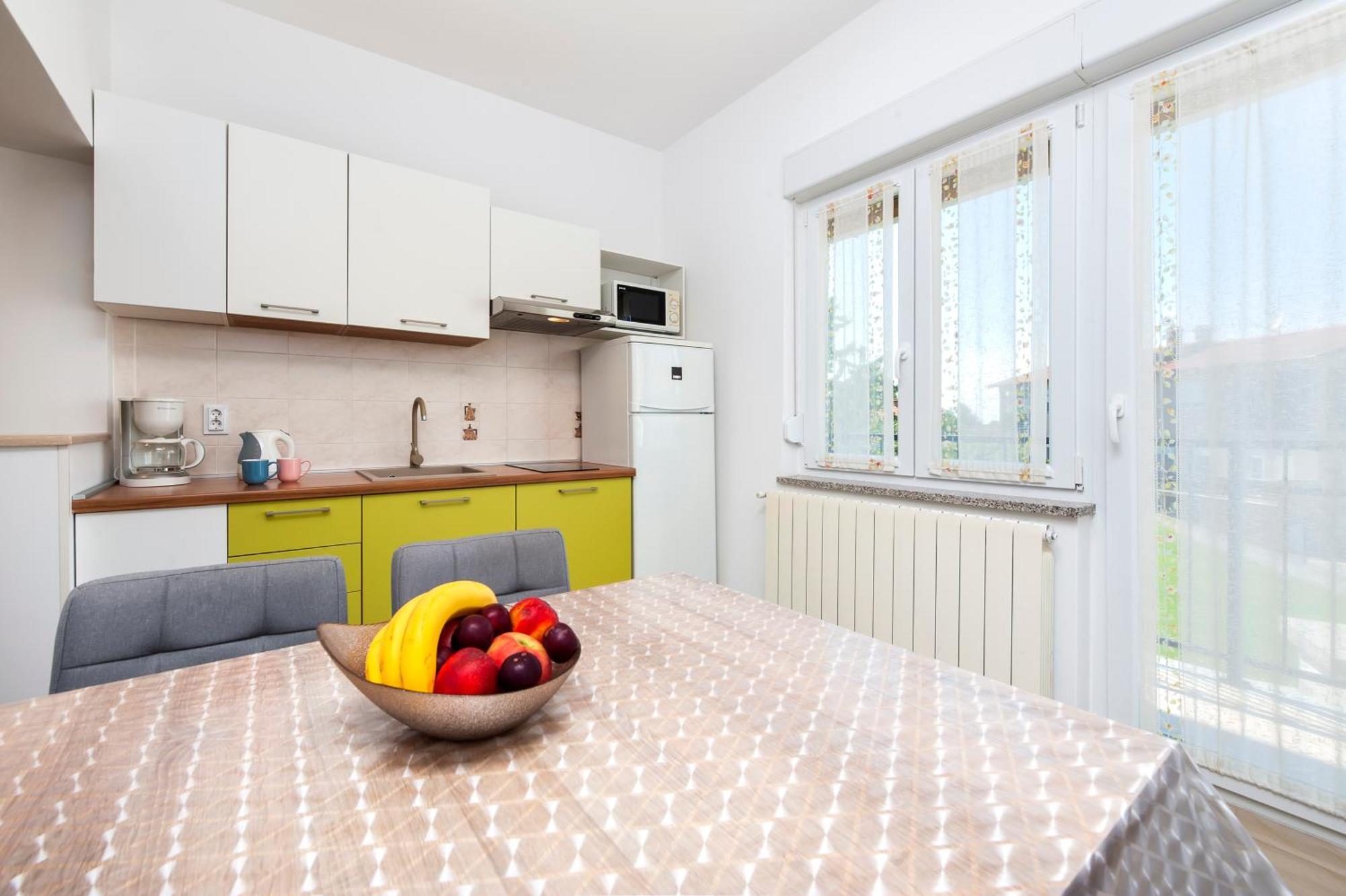 רוביני Apartments Euphemia מראה חיצוני תמונה