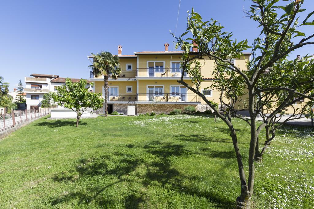 רוביני Apartments Euphemia מראה חיצוני תמונה